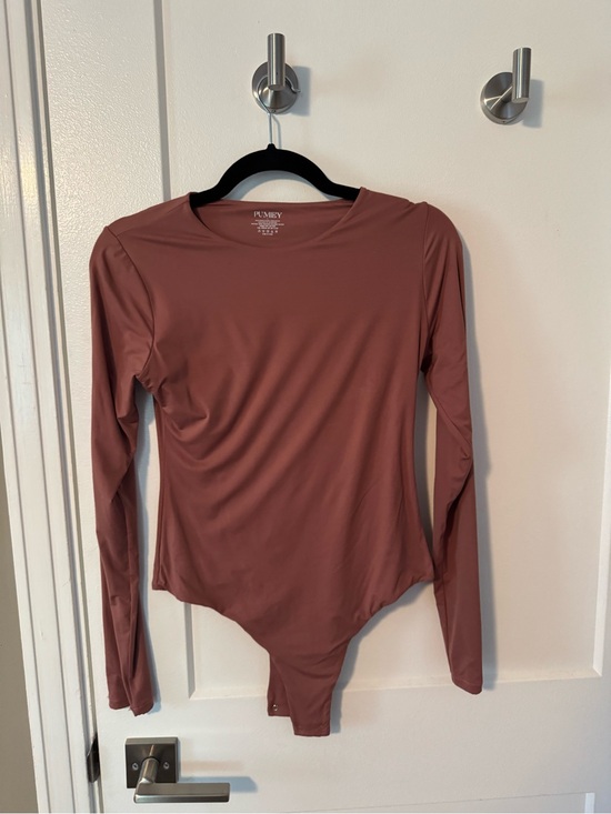 Pumiey Tops - Pumiey Long-Sleeve Bodysuit in Mauve